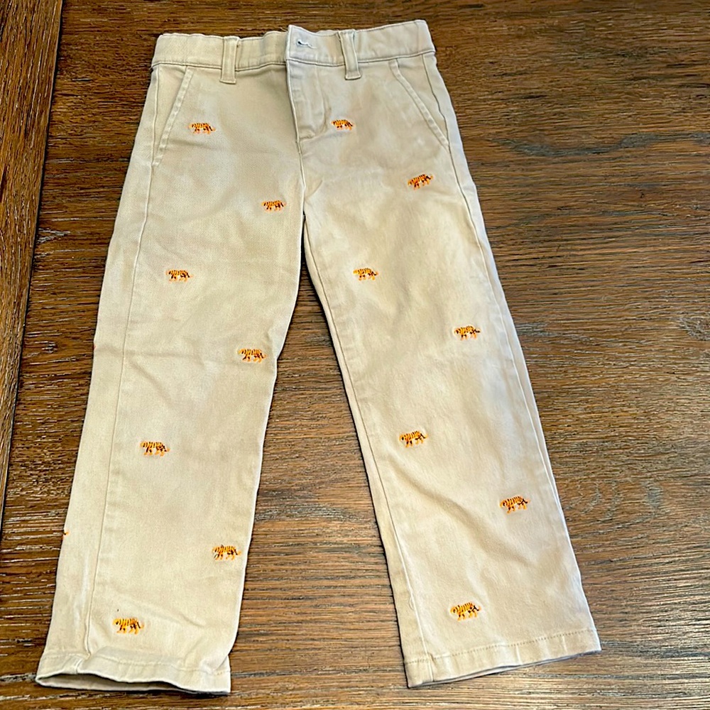Janie and Jack boy’s khakis with tigers on it